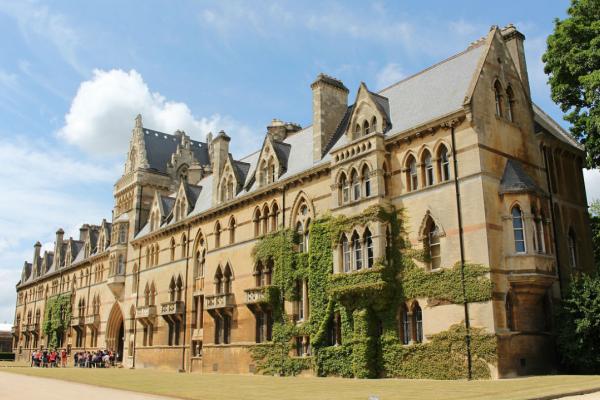 Home South Asian Studies Audio interviews with specialists in hindu studies at oxford university. home south asian studies