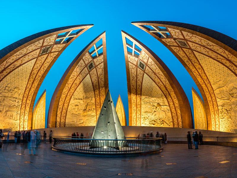 the pakistani monument